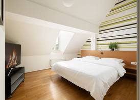 Hotel CampusZwei Komfortable Doppelzimmer & Apartments mit Küche Zentral in Ludwigsburg ideal für Business & Langzeitaufenthalte 24h Check in Kinder bis 14 Jahre übernachten kostenlos 3