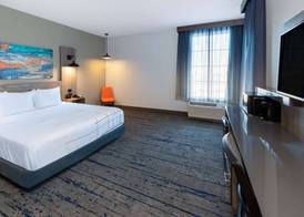 La Quinta Inn & Suites by Wyndham Dallas - Frisco Stadium 5
