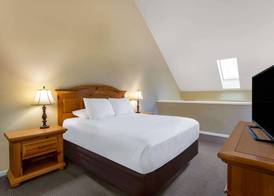 Tamarack Wisconsin Dells a Ramada by Wyndham 5