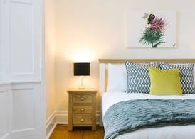 JOIVY Great Location! Heart of City Centre 3bed Apartment 5