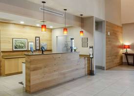 Country Inn & Suites by Radisson, Charlottesville-UVA, VA 5