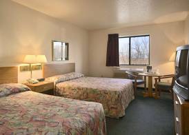 Travelodge by Wyndham Hudsonville 4