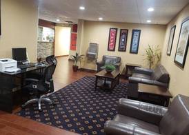A Victory Hotel & Suites 3