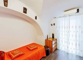 GuestHost - Catania Central Flat 2