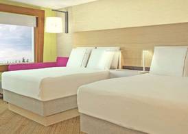Holiday Inn Express & Suites STERLING HEIGHTS-DETROIT AREA by IHG 2