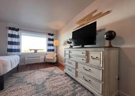 Acadia Ocean View Hotel 4