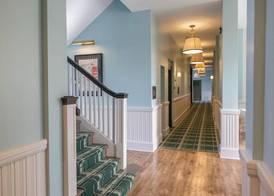 The Laurel Hotel 4