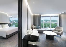 Crowne Plaza Wuhan Optics Valley by IHG 5