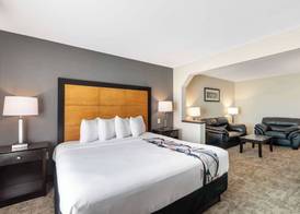 Best Western Inn & Suites - Midway Airport 5