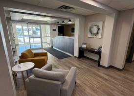 Days Inn by Wyndham Stony Plain 5