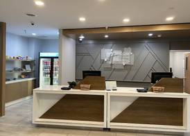 Holiday Inn Express & Suites PLYMOUTH by IHG 2