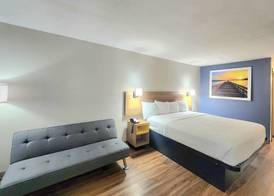 Days Inn by Wyndham Portland/Corpus Christi 4