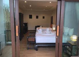 Blue Palm Residence Kata 3