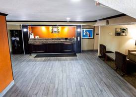 MainStay Suites Coralville - Iowa City 2