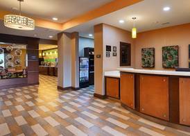 Best Western Plus Flatonia Inn 5