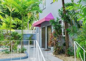 The Palms Resort 3