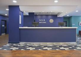 Travelodge Gatwick Airport Central 3