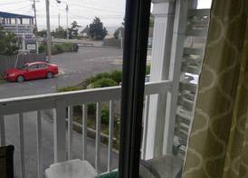 VILLAGE GREEN MOTEL 5