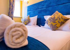Stonecross Manor Hotel 4
