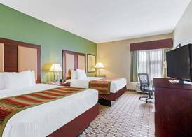 La Quinta by Wyndham Lancaster 5