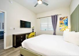 Vista Cay Resort by Millenium at Universal Blvd. 4