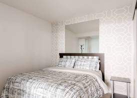 Luxury WaterFront View & Free Parking 4