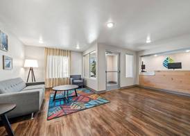 WoodSpring Suites Orlando East UCF 4