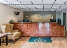 Quality Inn & Suites Gatlinburg North 2