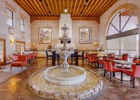 Comfort Suites Tucson near Sabino Canyon 4