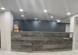 Griffin Inn & Suites 2