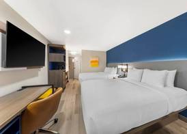 Comfort Inn Fontana 4