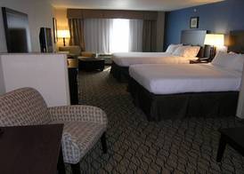 Holiday Inn Express & Suites BELLE VERNON by IHG 5