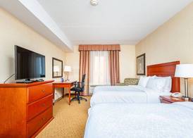 Holiday Inn Express & Suites CLARINGTON - BOWMANVILLE by IHG 3