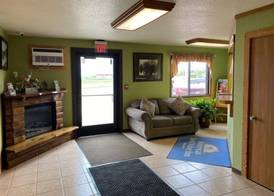 Americas Best Value Inn Kadoka 3