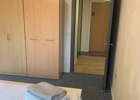 Luxury Stay With Sauna, Gym, and Pool in Leicester 4
