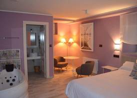 Akla Hotel Suites Santillana 5