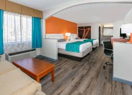 Howard Johnson by Wyndham Lafayette 3