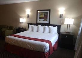 Ramada by Wyndham Abbotsford 5