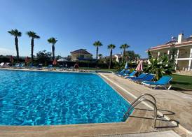 Kaan Hotel 4