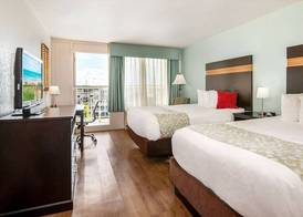Ramada Plaza by Wyndham Nags Head Oceanfront 4