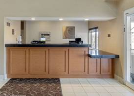 Comfort Suites Normal University area 2