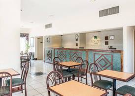 Quality Inn Marianna South 3