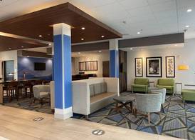 Holiday Inn Express & Suites PHOENIX - AIRPORT NORTH by IHG 2