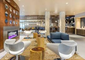 Cambria Hotel Milwaukee Downtown 4