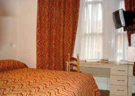Euro Hotel Wembley 3