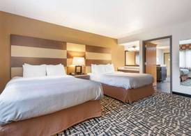 Quality Inn & Suites Mayo Clinic Area 5