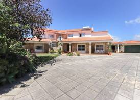 Guincho Garden Villa I by Homing 4