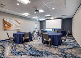 Fairfield Inn & Suites by Marriott Charlotte Belmont 5