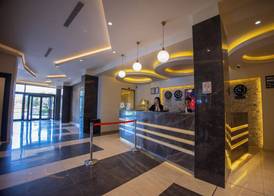 Hilly Hotel 2