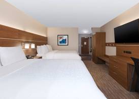 Holiday Inn Express & Suites CEDAR SPRINGS - GRAND RAPIDS N by IHG 5